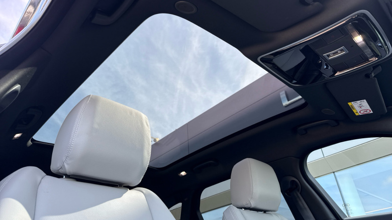 Land Rover Range Rover Velar 2.0 P400e Dynamic SE 5dr Auto Estate